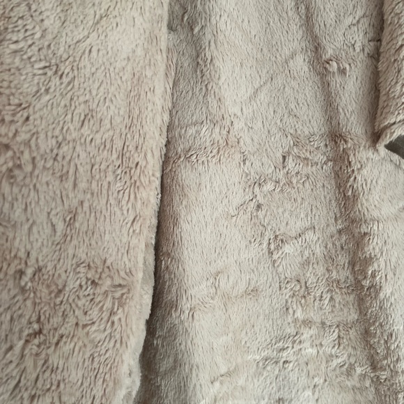 Saks Fifth Avenue Microfiber Womens Vest - Picture 4 of 6